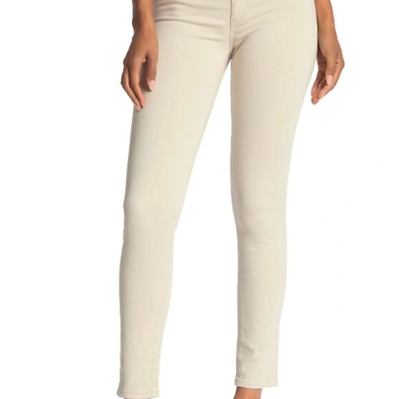 🤩HOST PICK 🤩NWT $188 AG Legging Super Skinny Ankle Butter Yellow jeans - Picture 6 of 10